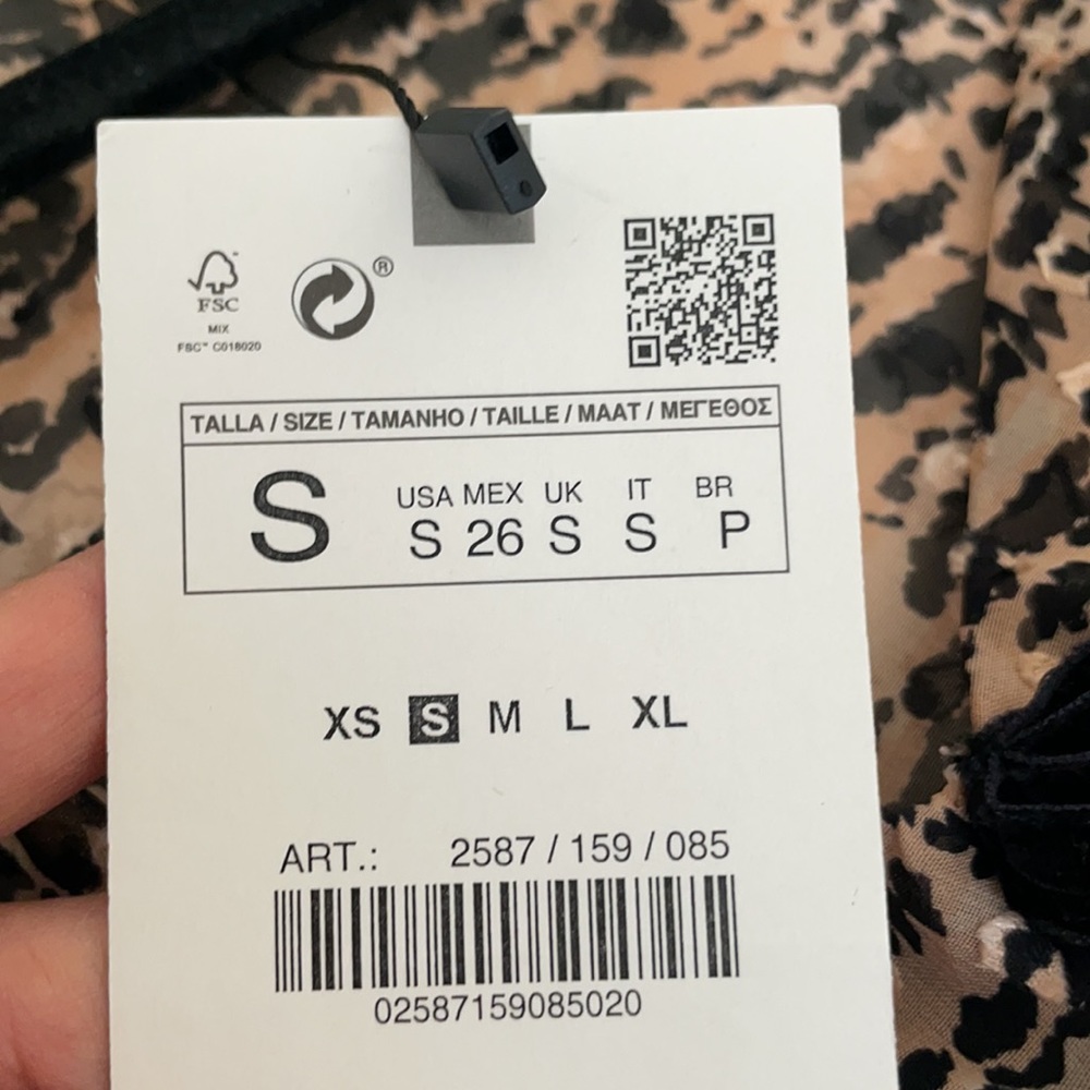 Zara dress - Picture 5 of 6